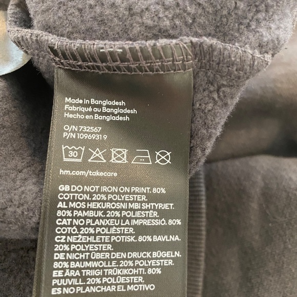 H&M Women’s Navy Paris Sweatshirt - Size Small - Picture 4 of 4